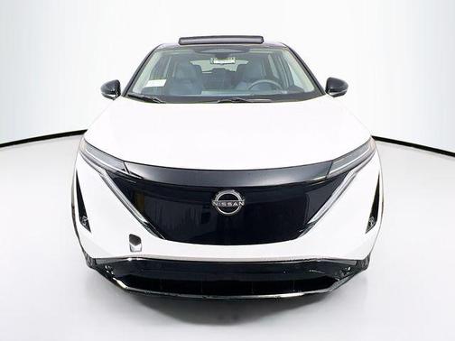 2025 Nissan ARIYA PLATINUM+