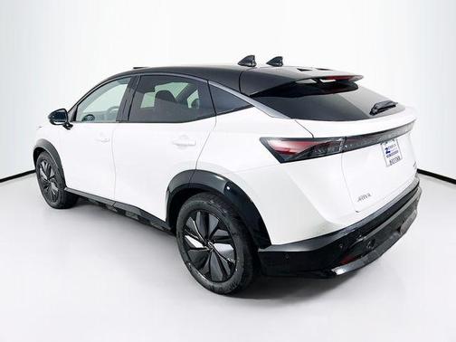2025 Nissan ARIYA PLATINUM+