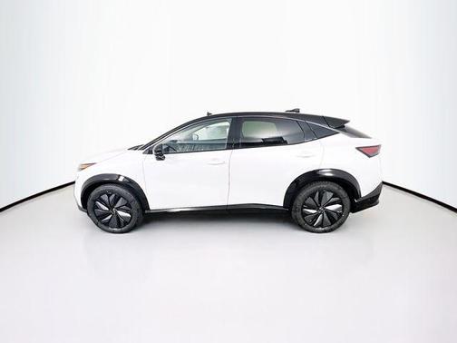 2025 Nissan ARIYA PLATINUM+