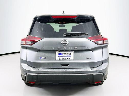 Gun Metallic 2026 Nissan Rogue SV