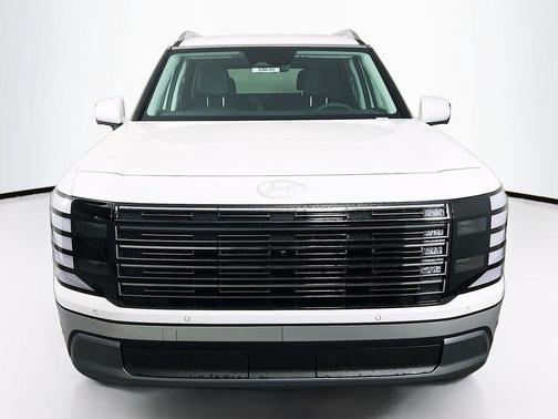 Creamy White Pearl 2026 Hyundai PALISADE SEL Premium