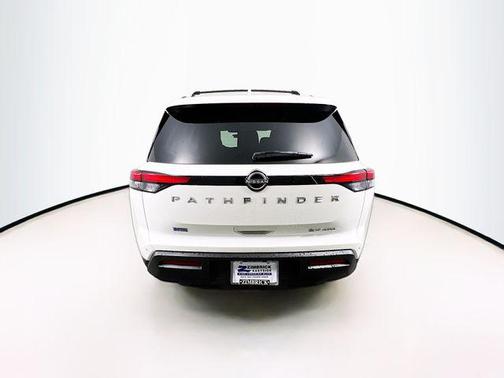 2023 Nissan Pathfinder SV 4WD