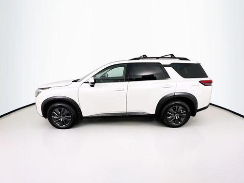 2023 Nissan Pathfinder SV 4WD