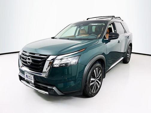2024 Nissan Pathfinder Platinum 4WD