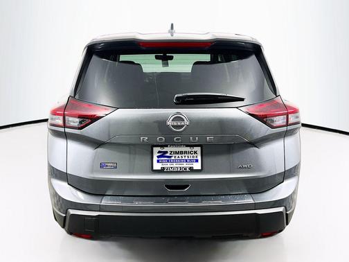 Gun Metallic 2026 Nissan Rogue SV