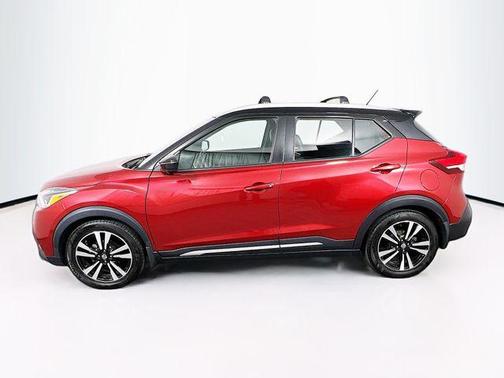 2019 Nissan Kicks SR