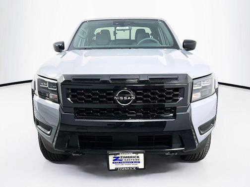 Boulder Gray Pearl 2026 Nissan Frontier SV