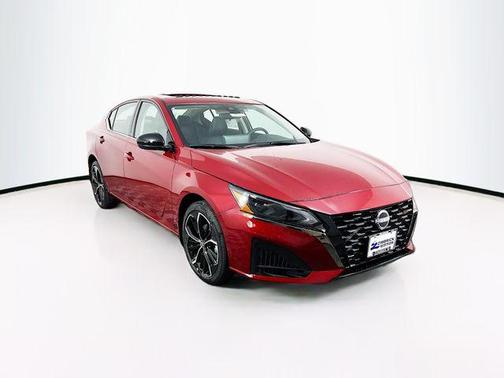2025 Nissan Altima SR AWD