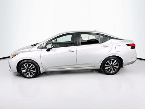 2024 Nissan Versa 1.6 SV