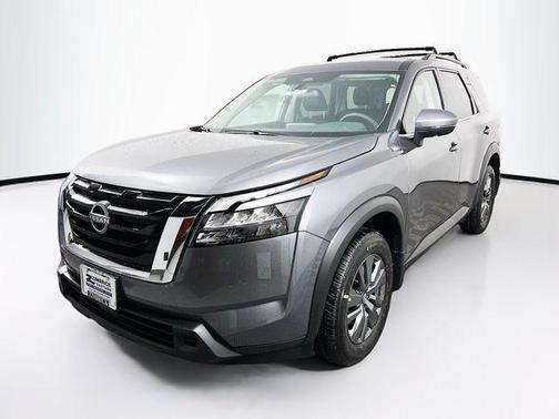 2025 Nissan Pathfinder SV 4WD