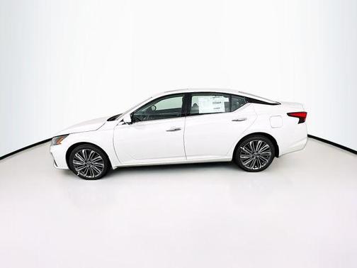 2025 Nissan Altima 2.5 SL