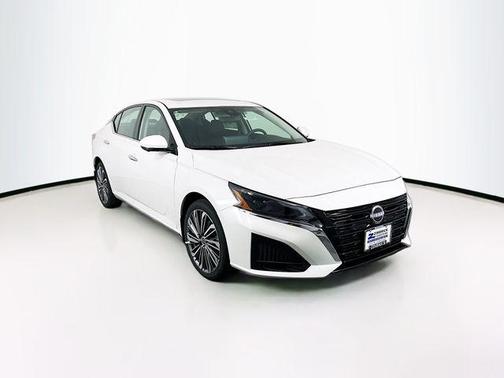 2025 Nissan Altima 2.5 SL