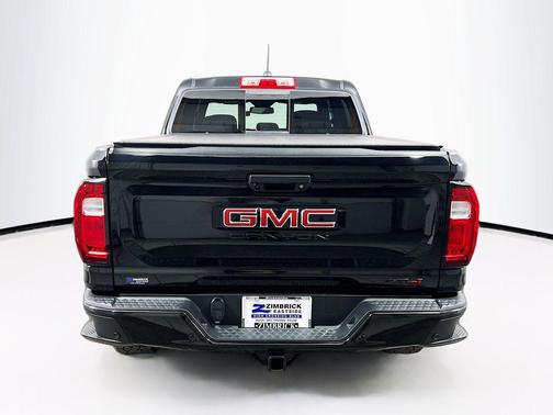 2023 GMC Canyon AT4
