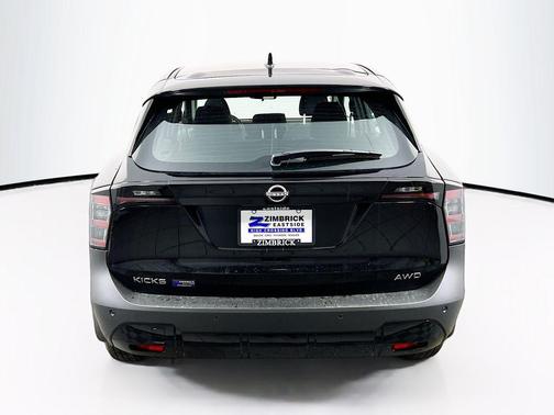 Super Black 2026 Nissan Kicks S