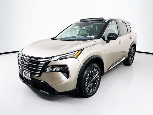 Champagne Silver Metallic/Super Black 2026 Nissan Rogue Platinum