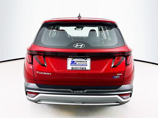 Ultimate Red 2026 Hyundai TUCSON SE