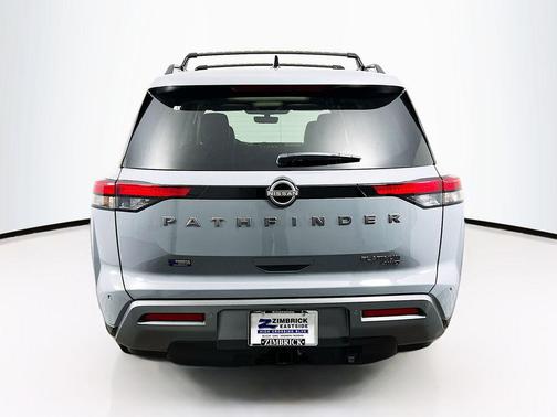 Boulder Gray Pearl 2026 Nissan Pathfinder Platinum