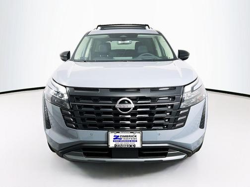 Boulder Gray Pearl 2026 Nissan Pathfinder Platinum