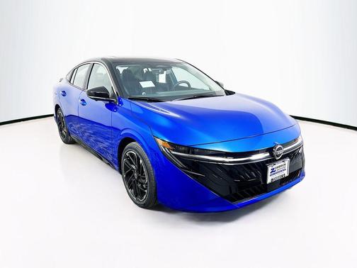 Bluestone Pearl/Super Black 2026 Nissan Sentra SR