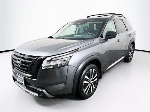 2024 Nissan Pathfinder Platinum 4WD