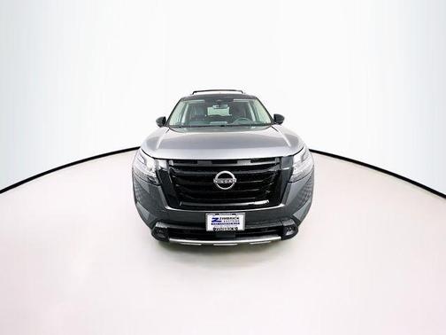 2024 Nissan Pathfinder Platinum 4WD