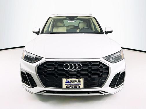 2024 Audi Q5 45 S line Premium Plus