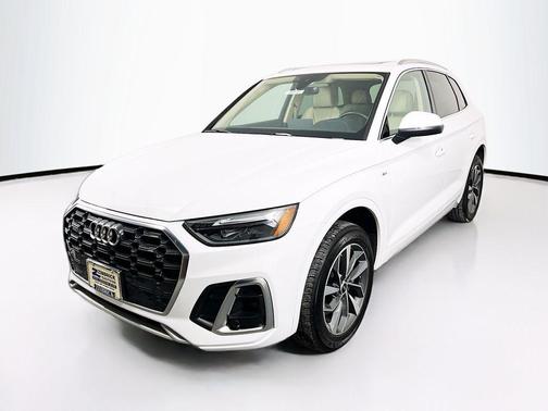 2024 Audi Q5 45 S line Premium Plus