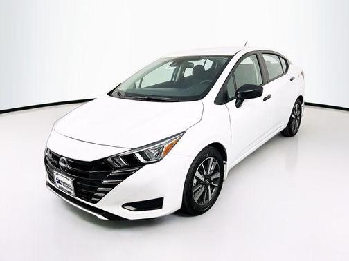 2024 Nissan Versa 1.6 S
