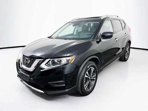 Magnetic Black Pearl 2019 Nissan Rogue SV