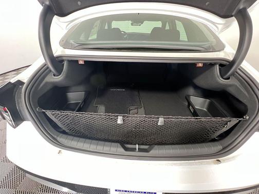 2025 Hyundai SONATA Hybrid SE