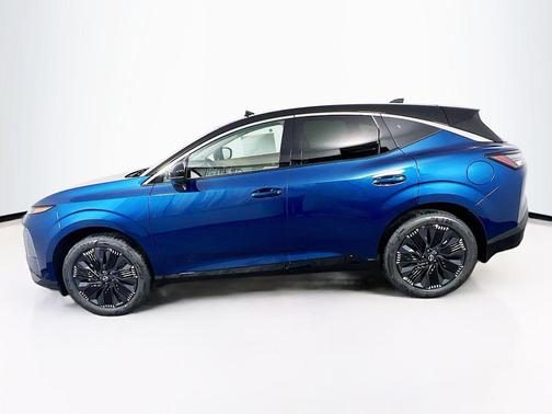 Aurora Blue Pearl Metallic/Super Black 2026 Nissan Murano Platinum