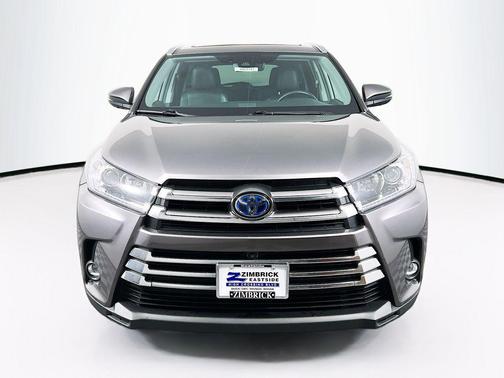2019 Toyota Highlander Hybrid Platinum