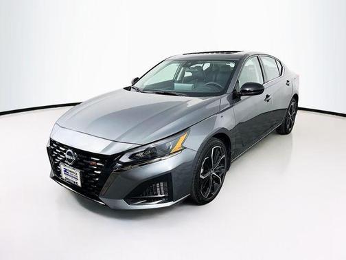 2025 Nissan Altima SR AWD