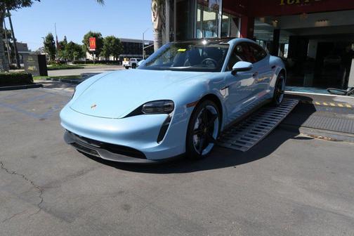 2022 Porsche Taycan RWD