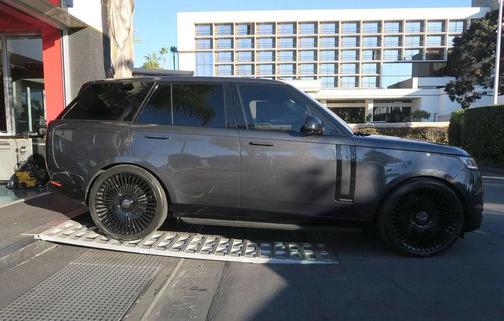 2023 Land Rover Range Rover Autobiography