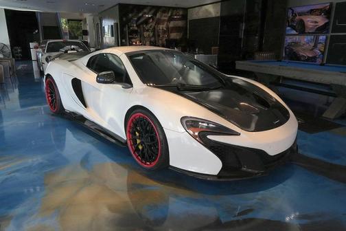 Pearl White 2015 McLaren 650S 2dr Convertible Spider