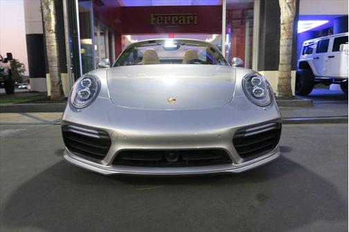 2017 Porsche 911 Turbo S