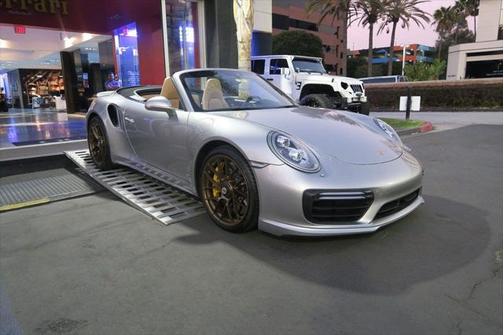 2017 Porsche 911 Turbo S