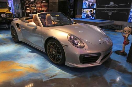 2017 Porsche 911 Turbo S