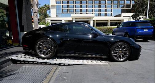 2020 Porsche 911 Carrera