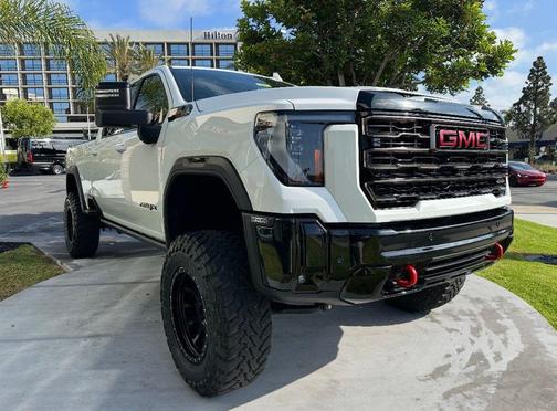Summit White 2025 GMC Sierra 2500 AT4X