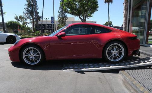 2021 Porsche 911 Carrera 4