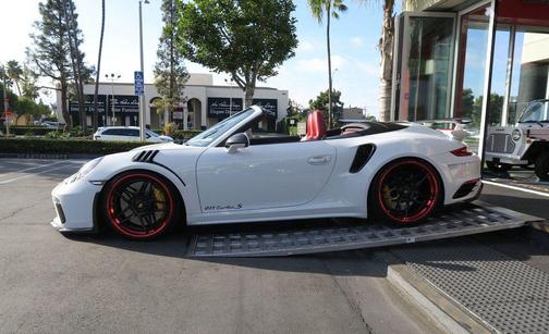 2015 Porsche 911 Turbo S
