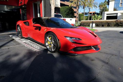 2022 Ferrari SF90 Stradale Coupe