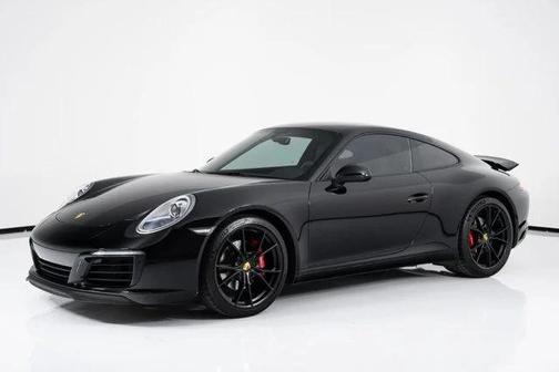 2018 Porsche 911 Carrera