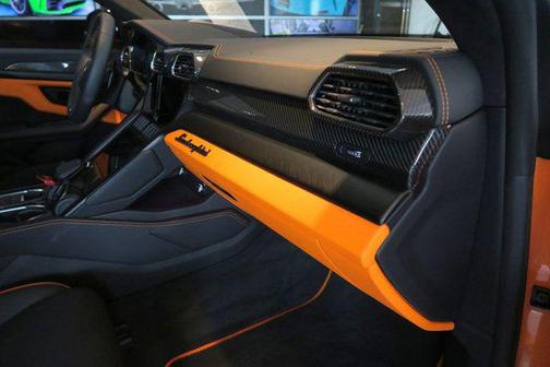 Arancio Argos Metallic 2024 Lamborghini Urus S