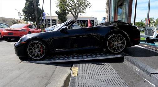 2021 Porsche 911 Carrera 4S Cabriolet