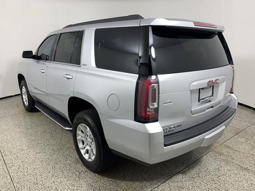 Photo 4 of 31 of 2018 GMC Yukon SLT Standard Edition