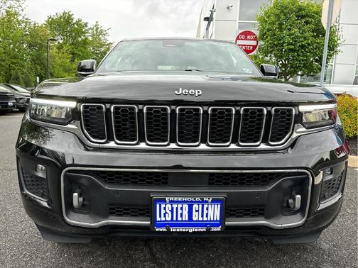 2022 Jeep Grand Cherokee Overland
