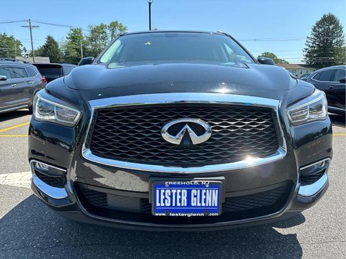 2017 INFINITI QX60 Base